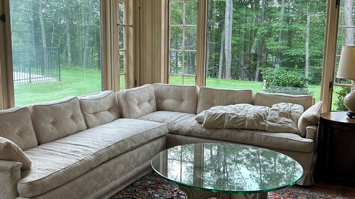 Ridgway House | Six bedroom house in beautiful Ridgway Pa! State Game lands in the back yard.