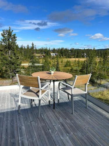 Sjusjoen House | Sjusjøstua by Norgesbooking - cabin close to cross country trails