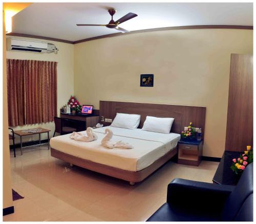 Ram Nagar Hotel | SK Residency