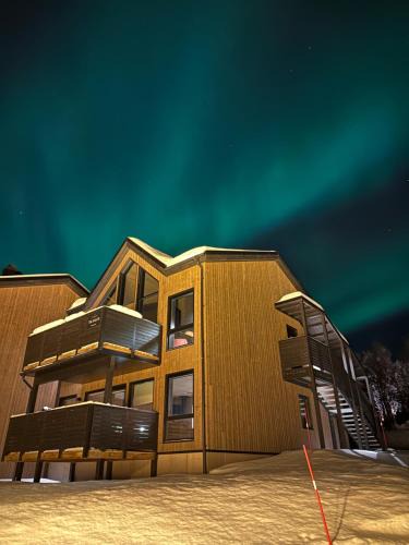 Skaidi Apartment | Skaidi Lodge - Modern Cabin Luxury - 6 beds