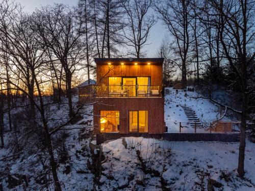 Okrouhlice Villa | Skalní chata Valentýna