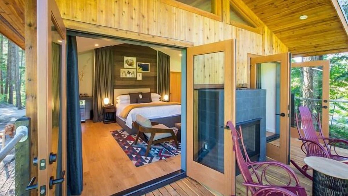 Stevenson House | Skamania Lodge! Onsite Pool, Golf, Spa, Hot Tubs!