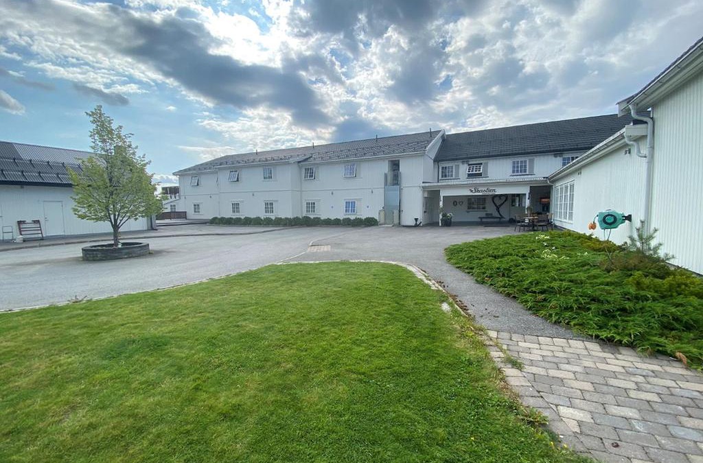 Kirkenaer Hotel | Skaslien Hotel & Guesthouse