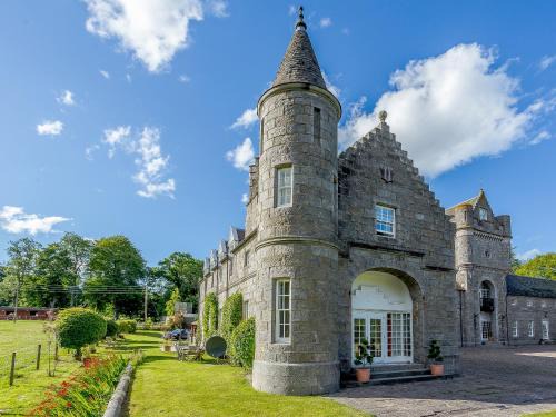 Westhill House | Skene House Court