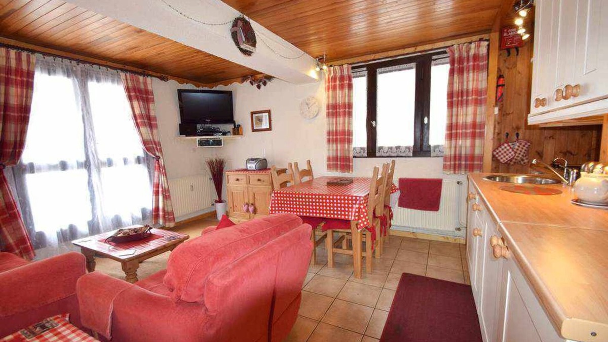 Plagne Centre Apartment | Ski In & Out Apartment Plagne Centre