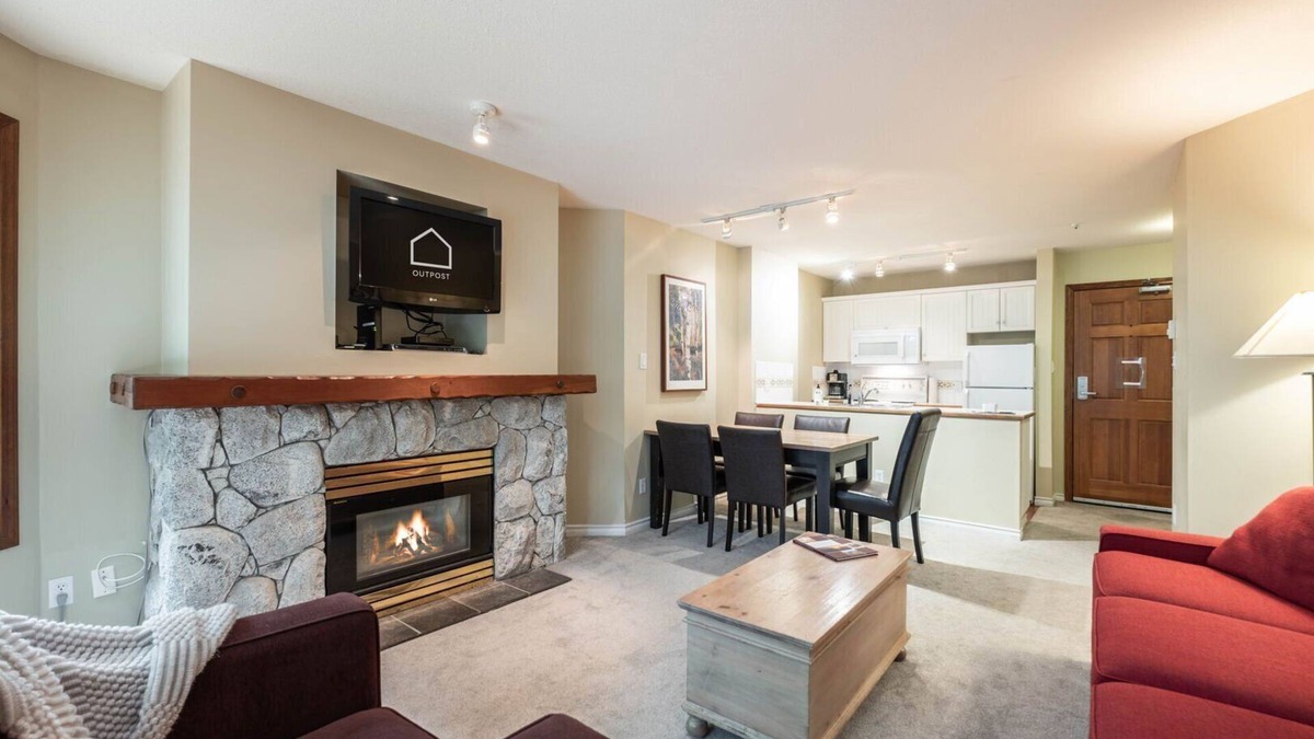 Upper Village Condo | Ski-in/out apartment | Complex pool, hot tub & gym