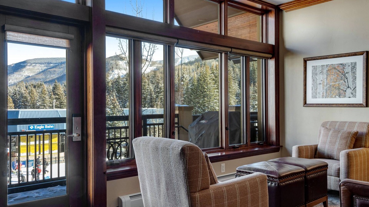 Vail Ski Chalet | Ski-in/out home w/alpine view, fireplace, AC, fast WiFi, shared pool/hot tubs/WD