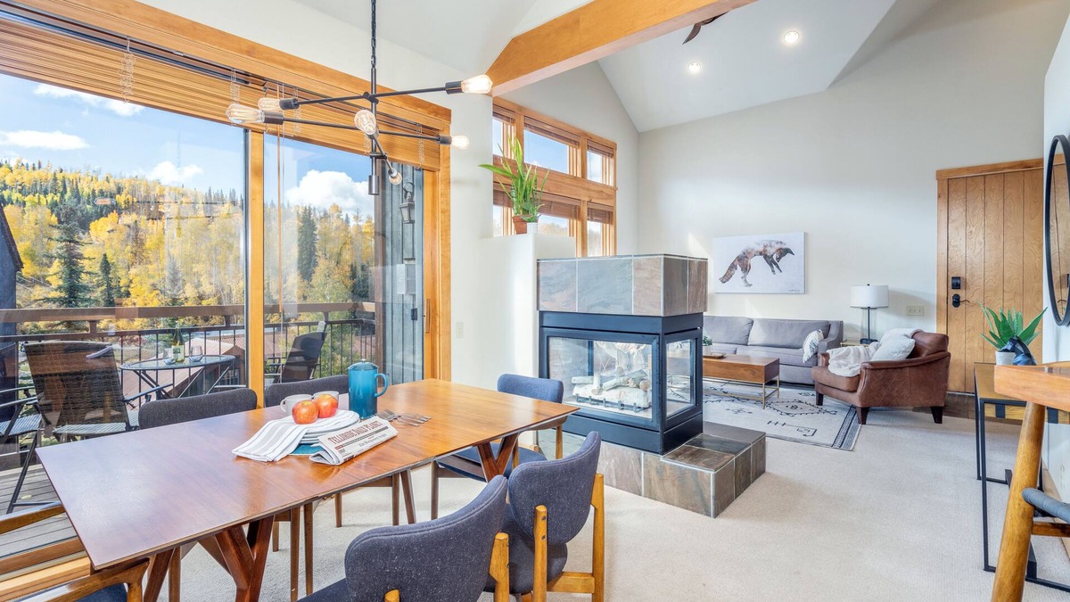 Mountain Village Condo | Ski In/Out/LIfts 1&10 steps awayTRUE 2BR/2BA+LOFT+ATTACHED HEATED GARAGE+Balcony