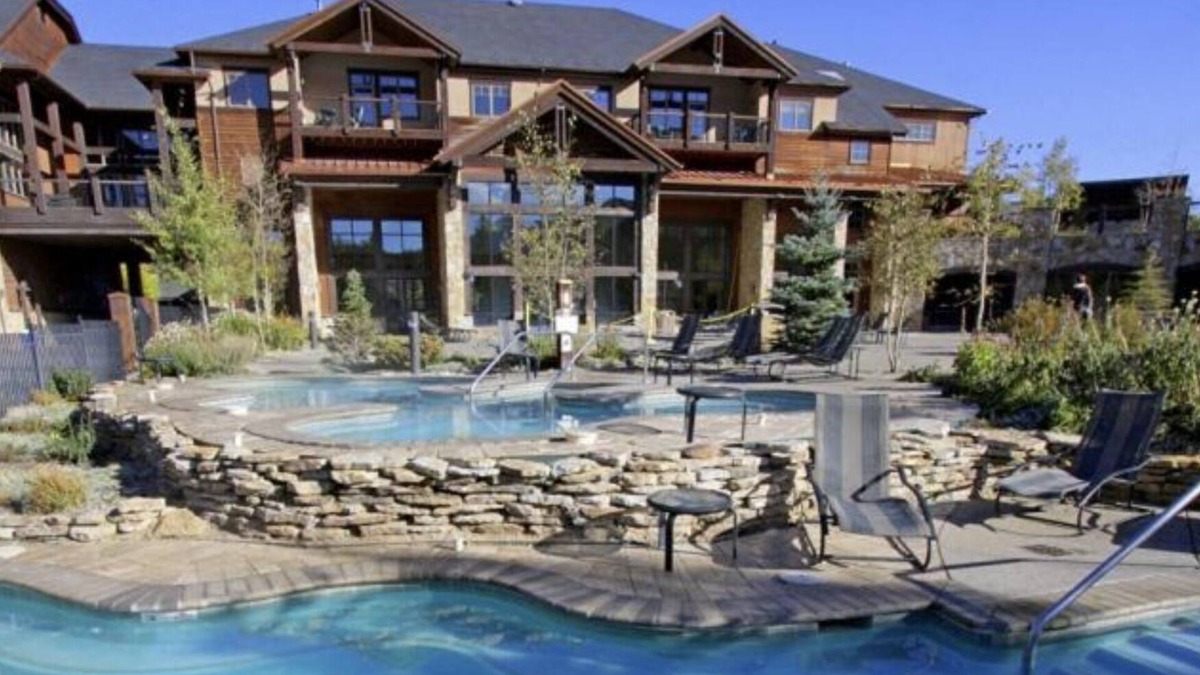 Four O'Clock Resort | Ski-in/out Luxury Breckenridge Resort, Grand Timber Lodge