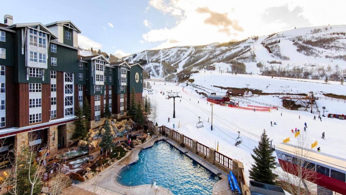 North Park City Hotel | Ski In/Out - Marriott Mountainside