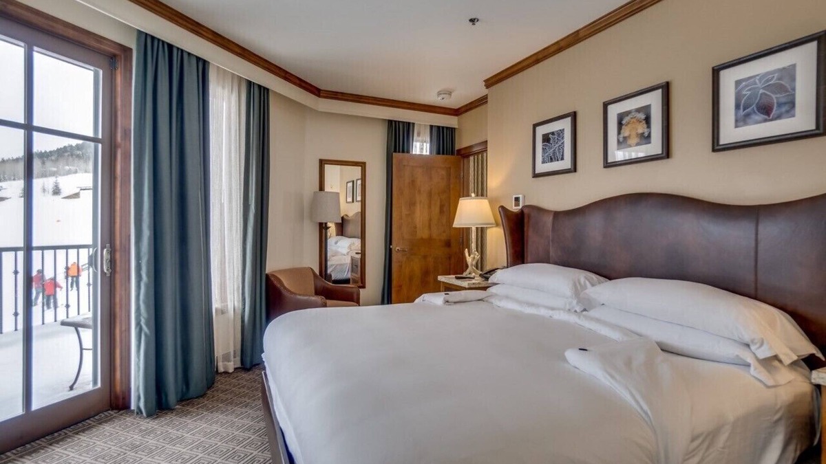 Aspen Resort | Ski-In/Ski-Out 3-bedroom Condo Ritz Carlton Aspen Highlands