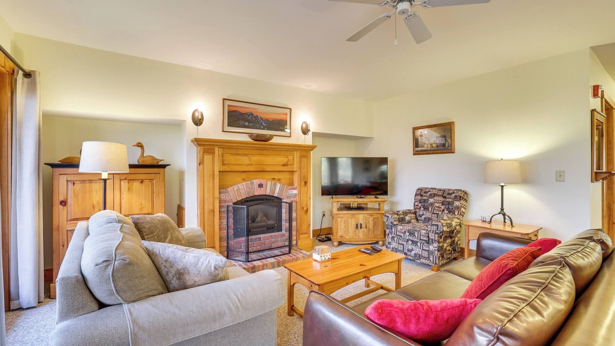 North Troy Condo | Ski-In/Ski-Out at Jay Peak Resort Condo!