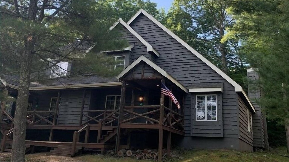 White Haven House | Ski In Ski Out! Jack Frost Mountain Snow Ridge Village