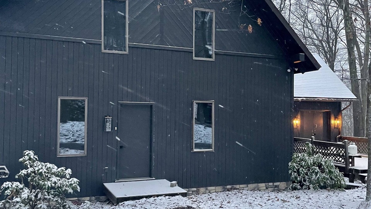 Hidden Valley House | Ski-In Ski-Out @ Mountain Memories located at Hidden Valley Resort PA
