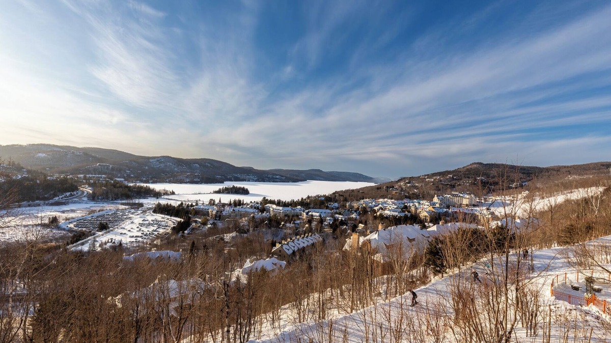 Mont-Tremblant Condo | Ski in/Ski out, Spa, Fireplace, Parking, View