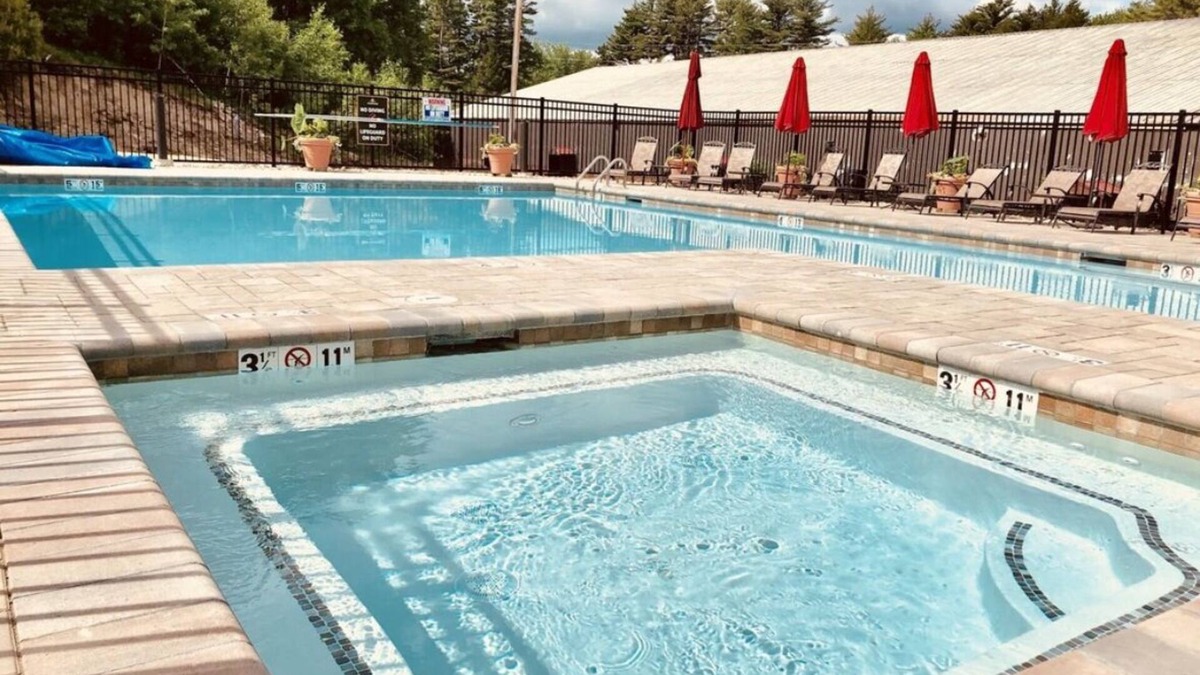 North Conway Condo | Ski-in/Ski-out, SLOPESIDE condo above the Lodge at Cranmore Mountain Resort