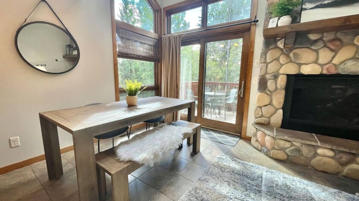 Lutsen House | Ski in Ski out Townhome Indoor and outdoor pools hot tub fire pits and more