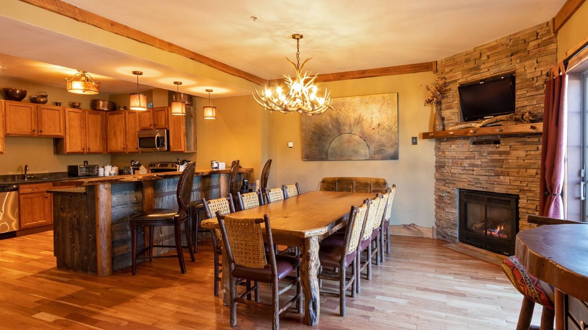 Hunter Condo | Ski on/Ski off, Convenient, Spacious & Extra Clean, Perfect for Large Families
