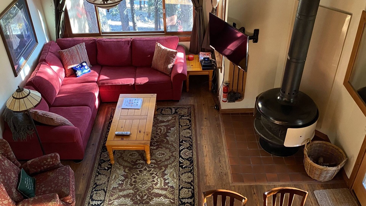 Truckee Condo | Ski Trails Condo Ski-In/Ski-out (snow level permiting) or a short walk to slope