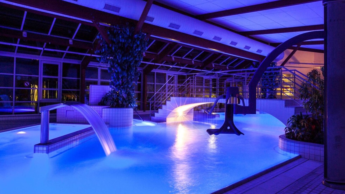 Janske Lazne Ski Chalet | Ski/Wellness Janske Lazne - by AlkaT