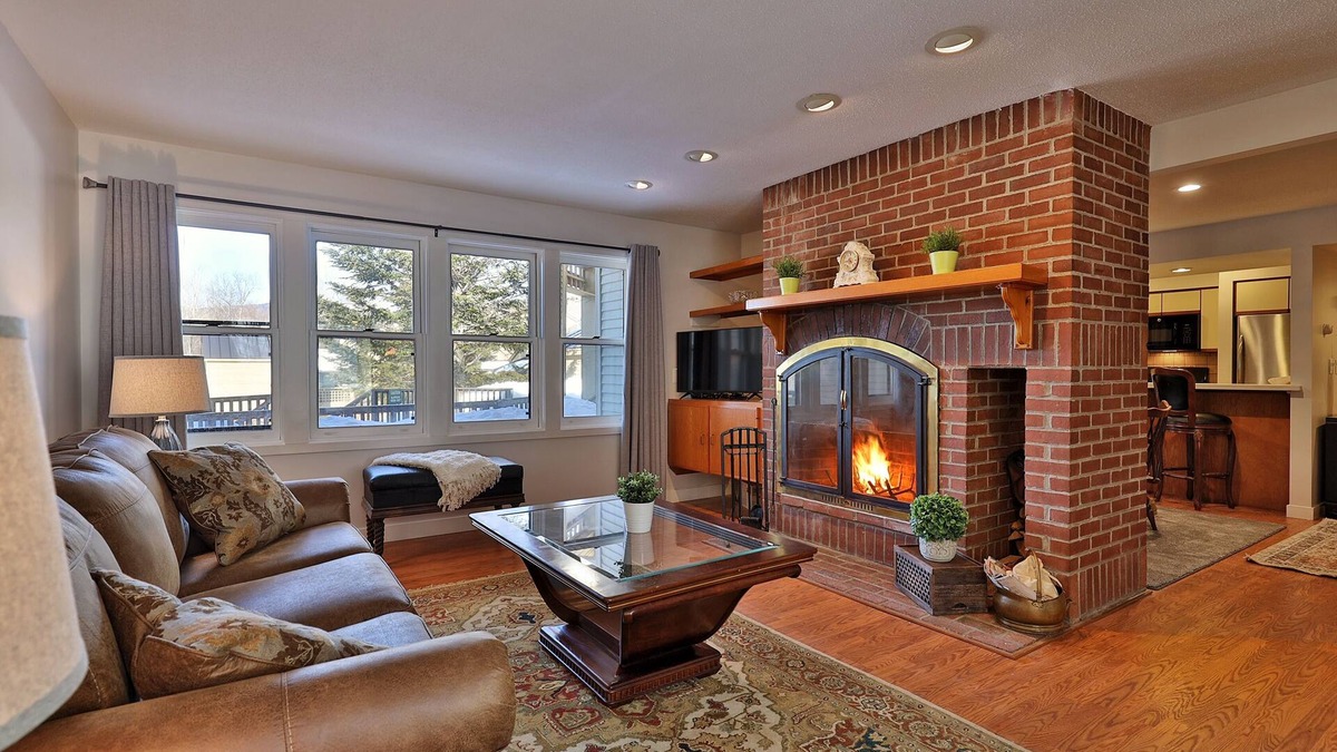 Killington Condo | Skiers! Fox Hollow 2BR/2BA Condo. Across from Pico, Minutes to Killington