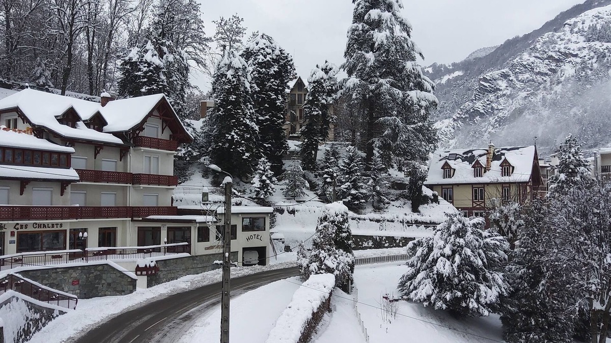 Les Allues Condo | Skiez les 3 Vallées- apartment located 80m from the Olympe gondola with garage