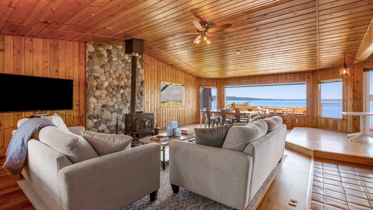 Tulalip House | Skiou Point Beach House | Waterfront, dog-friendly home with amazing view, beach