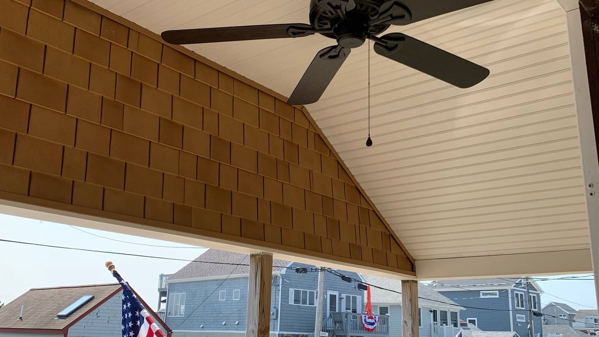 Jerusalem House | Skip to East Matunuck Beach, Narragansett