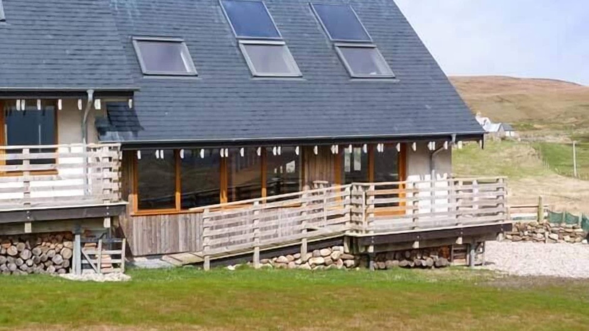 Oldshoremore Cottage | SKIPAFLOTTA, character holiday cottage in Kinlochbervie