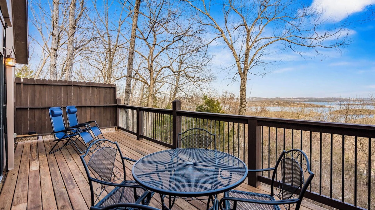 Branson West Cabin | Skipjack Cottage Branson