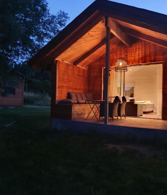 Tomelilla House | Skogsbäckens stugby AB