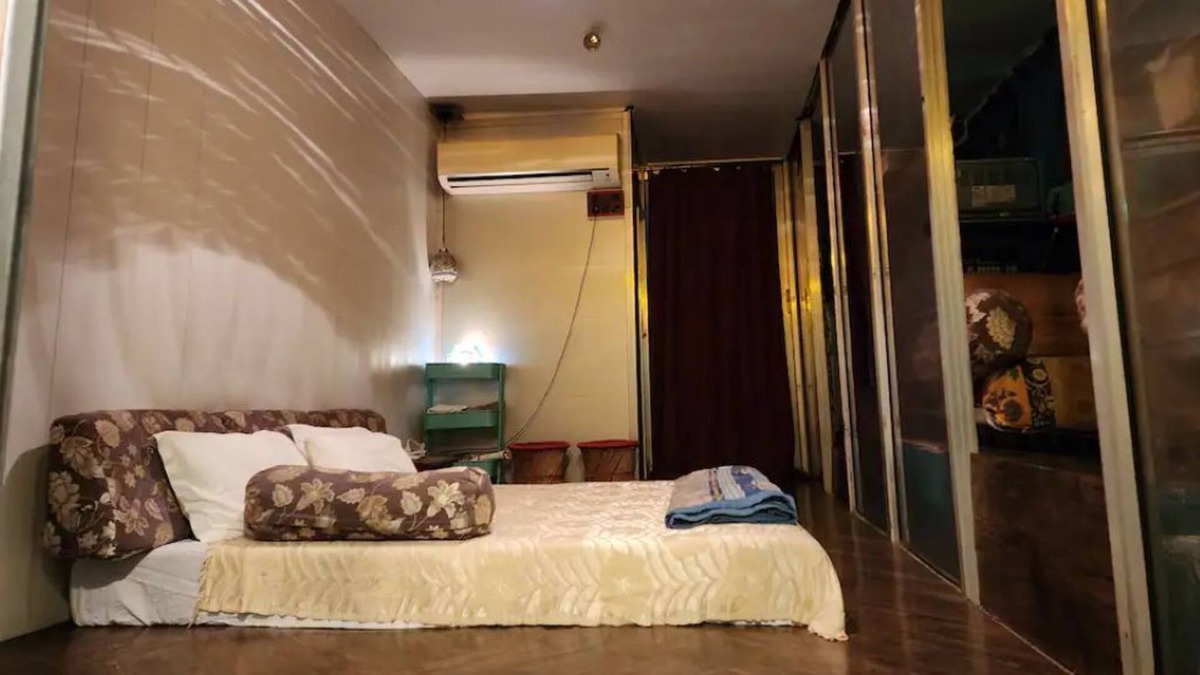 Marine Lines Apartment | Sky Dream nest