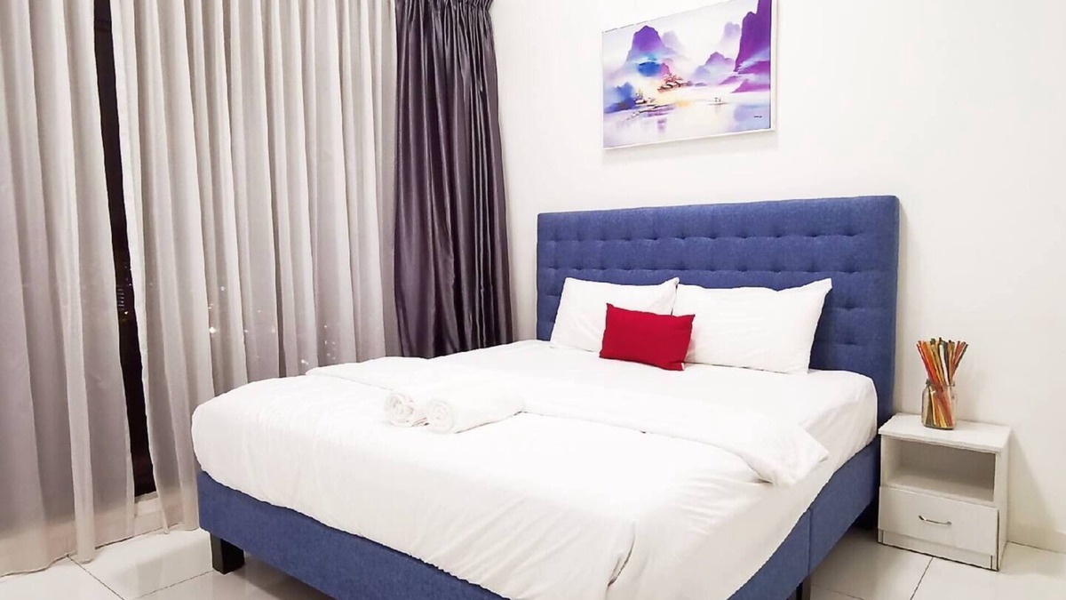 Bukit Indah Apartment | Sky Loft AEON (5pax -B17) @ JB City Homestay