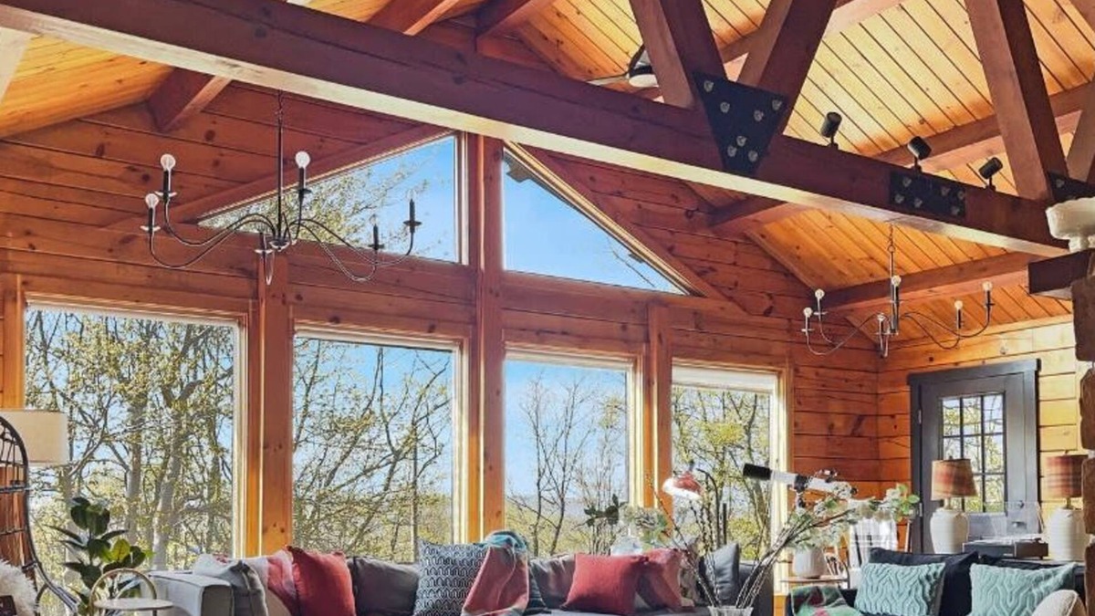 Albrightsville Ski Chalet | Sky Pine Lodge - Chalet Atop the World