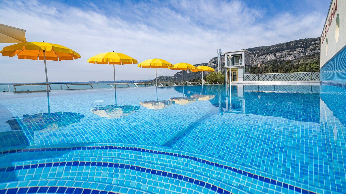 Garda Hotel | Sky Pool Hotel Sole Garda