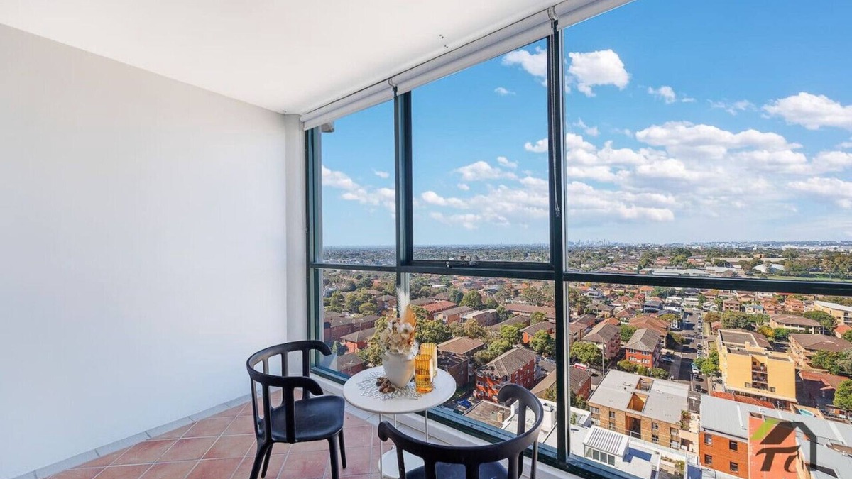 Hurstville Apartment | Sky-view 2B2B1G in Hurstville