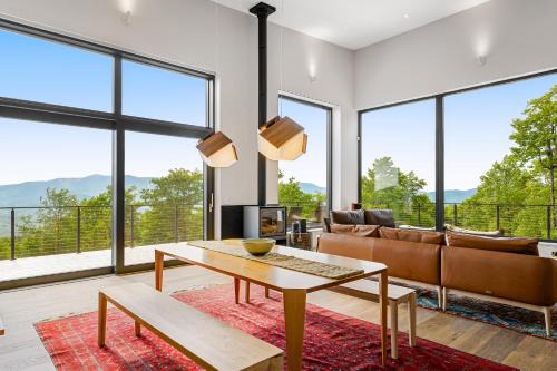 Warren House | Sky Zen