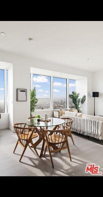 City West Apartment | Skybox Penthouse