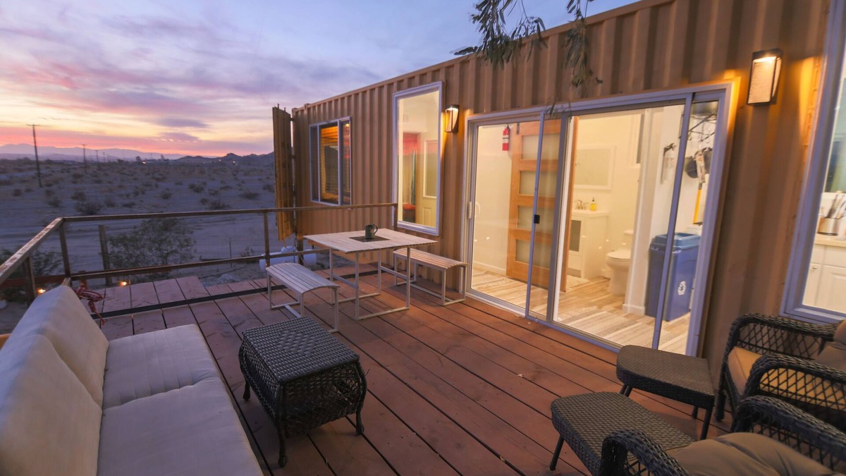 Wonder Valley Ski Chalet | Skybox Suite