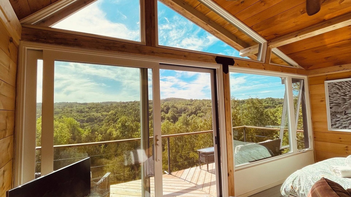 Creemore Cabin | Skyfall Off Grid Luxury Cabin