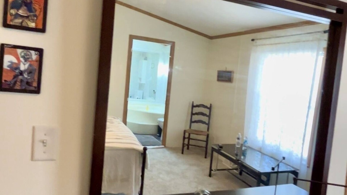 Bloomington House | SkyGazers Delight. One of the Safest areas in Bloomington. Super easy access!