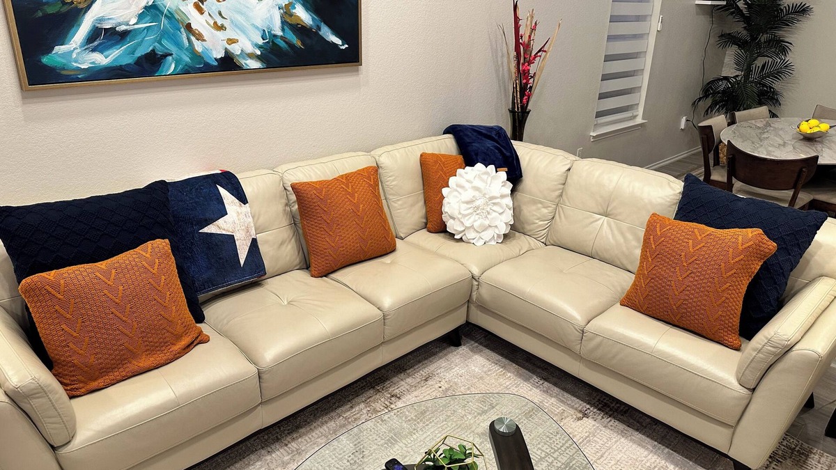 Los Cielos House | SkyHome, Mins to DT, COTA, Tesla, Airport and more! Sleeps 14!.