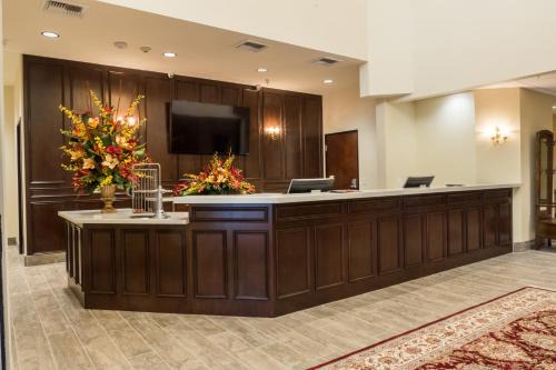 Midway Hotel | Skyline Hotel and Casino