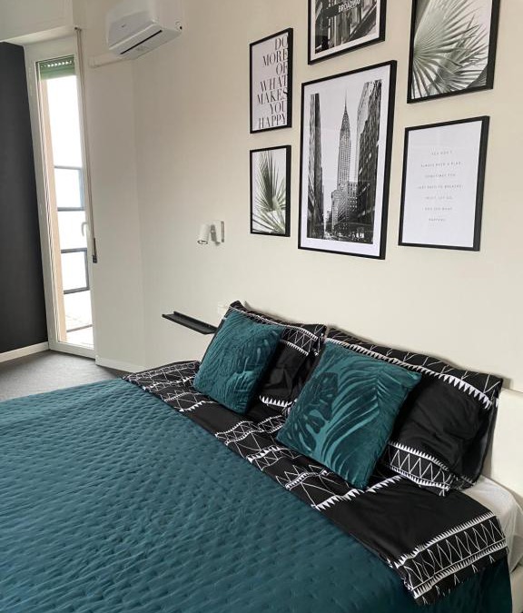 Novara Apartment | Skyline