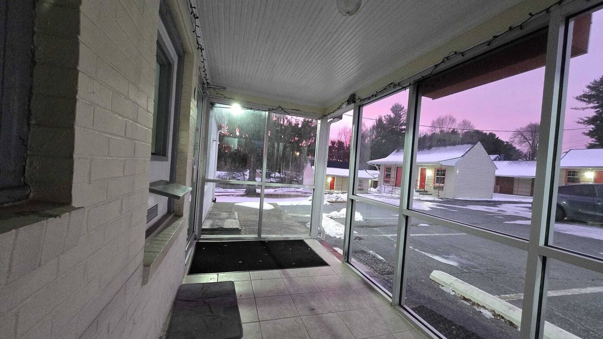 Waynesboro Hotel | Skyline Motel By OYO Waynesboro US 250