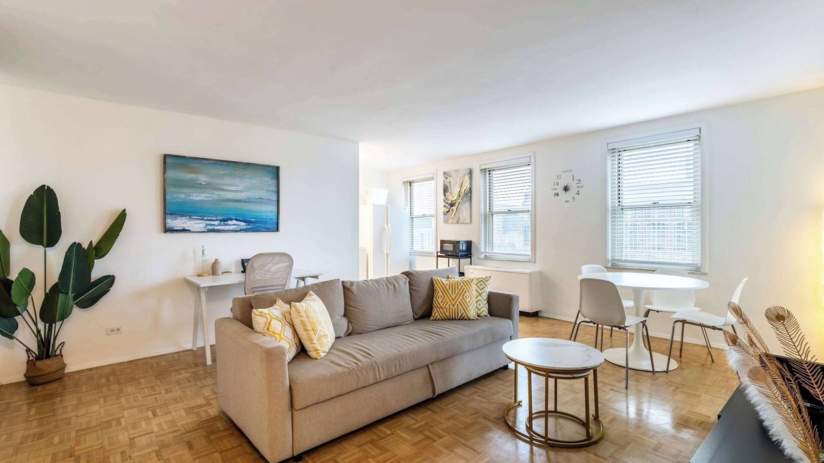 Downtown Atlanta Condo | Skyline Stay - Chic 1BR in Downtown Atlanta