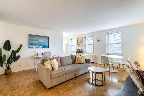 Downtown Atlanta House | Skyline Stay - Chic 1BR in Downtown Atlanta