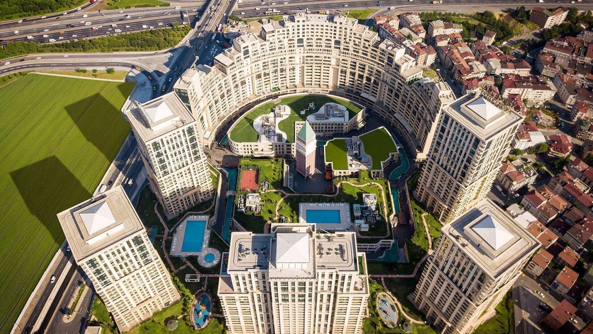 Gaziosmanpasa Apartment | SkyLine Venice Istanbul II