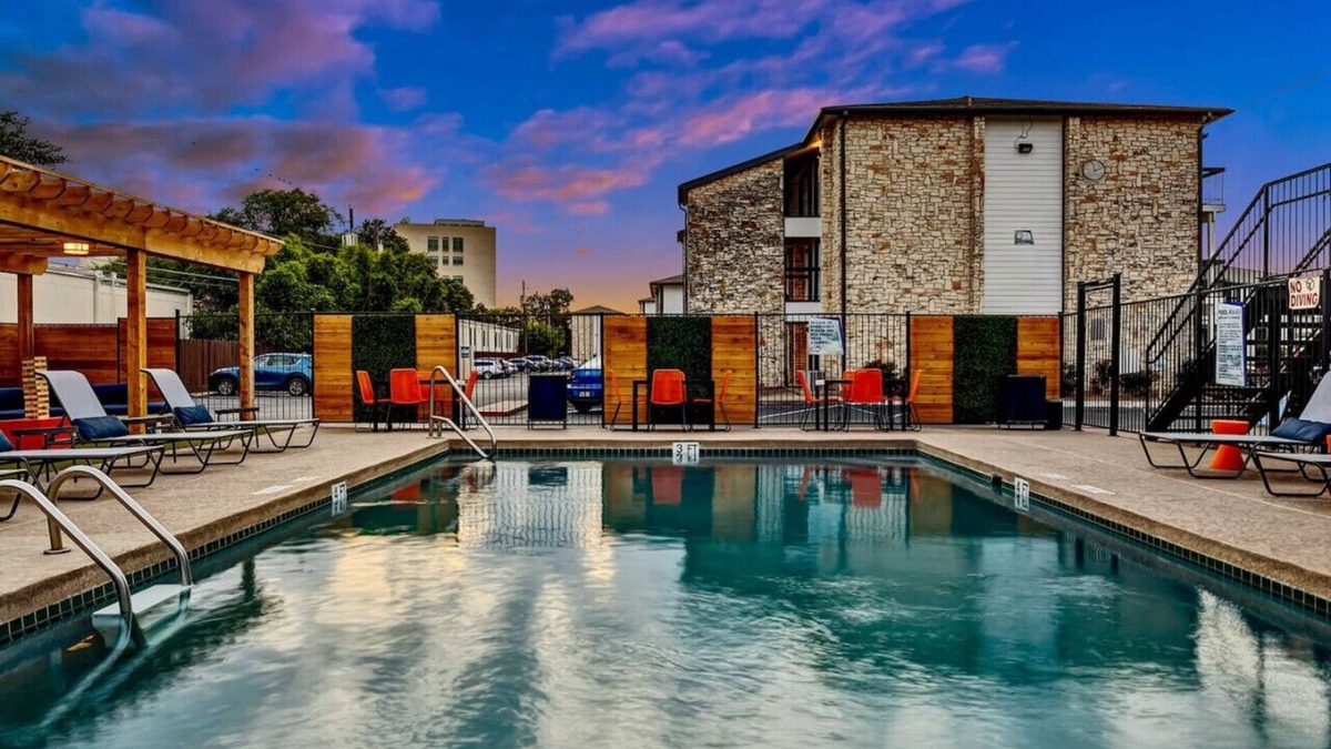 Brentwood Apartment | Sleek 1BD Retreat Only 10 Minutes to Downtown Austin