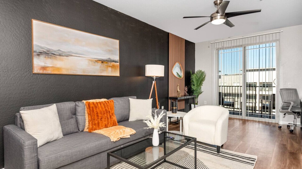 Tempe Apartment | Sleek 2BR Near ASU|Pool, Gym & Pet-Frndly